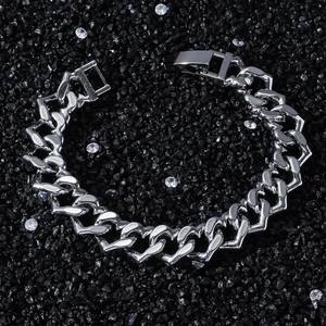 Chunky silver heart-shaped link Cuban chain bracelet with secure square clasp for men