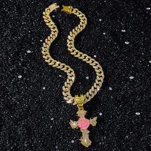 Collier Pendentif Croix Hiphop Avec Rose Rose Alliage Strass Iced Out Chaîne Cubaine Pour Hommes Femmes Bijoux Streetwear