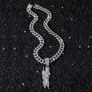 Collier cubain argenté hip hop avec grand pendentif religieux serti de zircons brillants