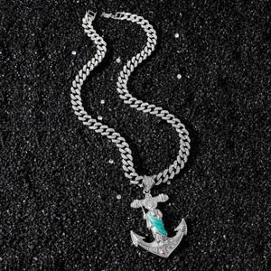 Pendentif ancre St Jude hip hop avec chaîne cubaine et pierres micro-pavées brillantes