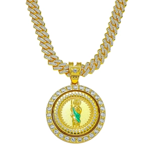 Collier hip hop avec pendentif Saint Jude et chaîne cubaine dorée sertie de zircons