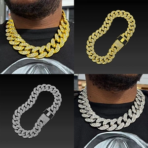 Collier Chaîne Cubaine Hip Hop Iced Out en Alliage de Zinc Avec Strass Étincelants Bijoux Streetwear pour Hommes Femmes Fête