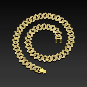 Collana cubana da 15mm placcata oro con strass incastonati e chiusura a orologio