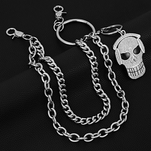 Chaîne de pantalon punk argentée avec pendentif tête de mort strass et fermoirs mousqueton