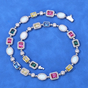 Collier en Cuivre Hip Hop pour Femmes Zirconia Coloré Opale Artificielle Luxueux Micro Pavé Chaîne de Clavicule Géométrique Bijoux Cadeau