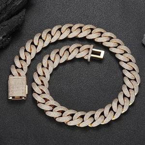 Chaîne cubaine dorée de 20 mm avec pierres de zircon et fermoir de sécurité robuste