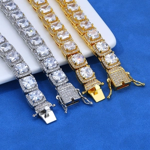 Bracelet tennis hip hop 10mm en finition or et argent avec pierres de taille carrée