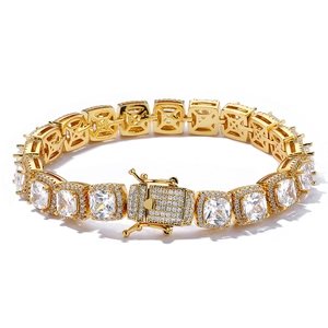 Bracelet tennis hip hop doré de 10mm avec pierres de moissanite carrées et fermoir boîte