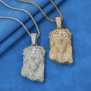 Collana con Pendente Testa di Gesù Ghiacciata Rame Micro Pavé Zirconia Hip Hop Gioielli Religiosi Oro Argento Catena a Corda Collana per Uomini Donne