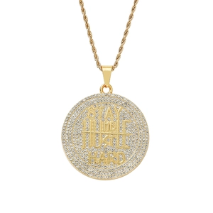 Collier hip hop avec pendentif rond doré et gravure Stay Humble Hustle Hard chic