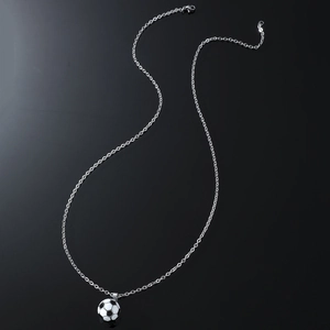 Herren Hip Hop Titanstahl Fußball Anhänger Halskette Edelstahl Sportlich Football Charm O-Kette Schmuck Geschenk Für Männer