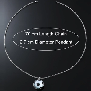 Collier pendentif football hip hop pour homme avec chaîne 70cm et charme 2,7cm