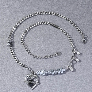 Punk Silber Herz Halskette mit schwarzem Edelstein und gemischtem Kettendesign