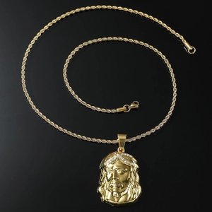 Chaîne corde hip hop dorée avec pendentif Jésus serti de diamants pour hommes