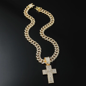 Herren Hip Hop Vereist Kreuz Anhänger Halskette Legierung Strass Panzerkette Für Streetwear Party Schmuck Zubehör