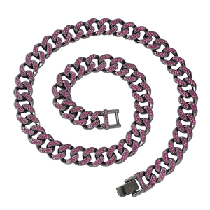 Hiphop Cuban Link Kette in Gunmetal mit vollständig besetzten rosa Zirkonia-Steinen