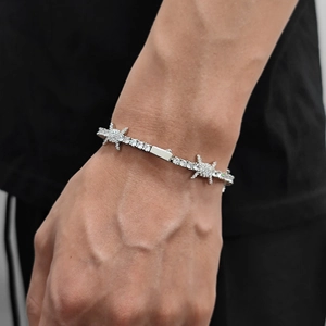 Hip hop silver thorn tennis bracelet with zircons and spring clasp on male wrist