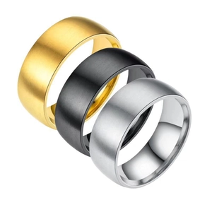 Lot de trois bagues minimalistes en acier inoxydable pour hommes en or noir et argent