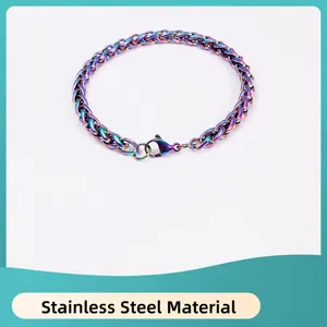 Iridescent stainless steel wheat chain bracelet for men and women, 17 cm length.