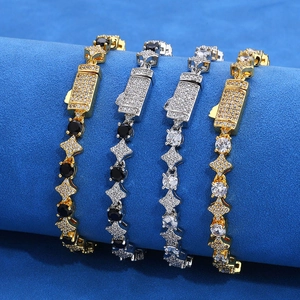 Hip-Hop Stern-Zirkon-Tennisarmbänder in Gold und Silber mit Kristallakzenten