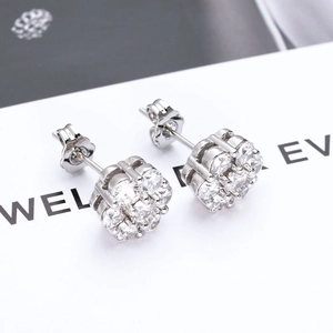 Elegant S925 sterling silver flower cluster stud earrings featuring brilliant moissanite