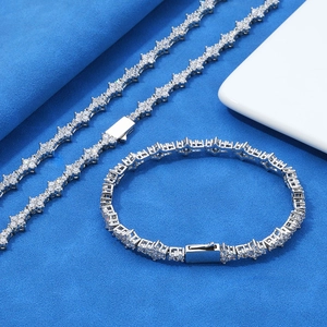 Conjunto de collar y pulsera tennis de plata S925 con moissanita y diseño de estrella
