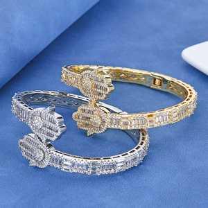 Gold and silver S925 sterling silver Hamsa Hand moissanite bracelets for men