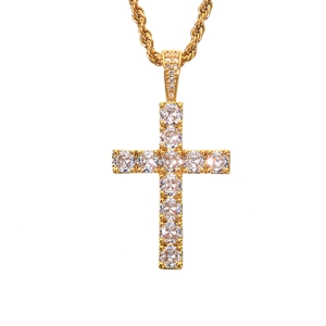 Collana da uomo hip hop vintage con croce placcata in oro e pietre di zircone
