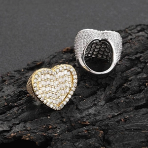 Bague Cœur Hip Hop Iced Out pour Hommes Femmes Cuivre Zirconia Incrusté Plaqué Or Argent Streetwear Personnalité Bague au Doigt Bijoux