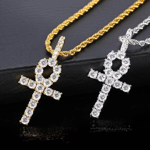 Colliers pendentifs croix Ankh hiphop en or et argent avec cristaux de zircone micro-pave