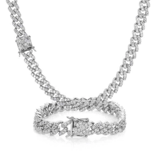 Vue détaillée de l'ensemble collier et bracelet Cuban Link 9mm argenté serti de CZ