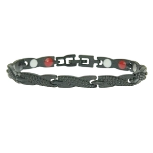 Bracelet de magnétothérapie noir motif écailles de dragon avec incrustations d'énergie