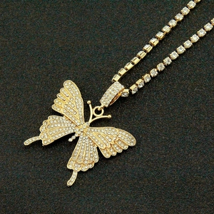 Funkelnde goldene Schmetterlings-Anhänger-Halskette mit Kristallen und Tennis-Kette