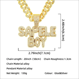 Collier maille cubaine hip hop avec pendentif SAPELE BOY glacé en finition dorée