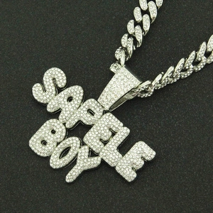 Collier pendentif SAPPLE BOY style hip hop avec chaîne à maillons cubains glacés en argent