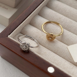 Elegant S999 sterling silver brushed flower rings with zircon in gold and silver finishes