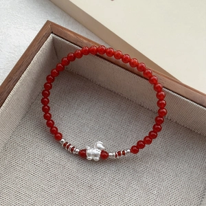 Bracciale in argento S999 con ciondolo a cavallo e agata rossa in scatola regalo
