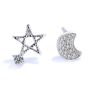 Asymmetrische S925 Sterlingsilber Mond und Stern Ohrstecker mit glänzenden Zirkonia-Steinen
