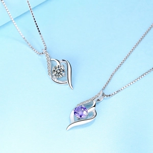 Ciondolo in Argento Sterling 925 Senza Catena Elegante Design a Spirale con Strass Bianchi Viola Gioielli Minimalisti Regalo per Donna