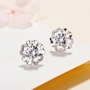 Elegant S925 sterling silver plum blossom stud earrings with sparkling cubic zirconia stones