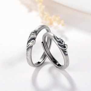 Bagues de couple rétro en argent S925 avec motifs de plumes et nuages oxydés stylés