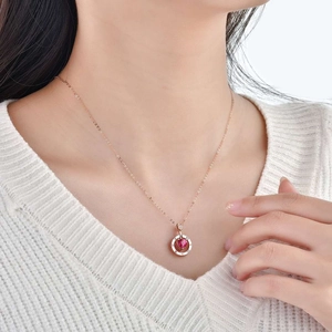 Collier en argent S925 or rose avec anneau à chiffres romains et pierre en cœur rouge