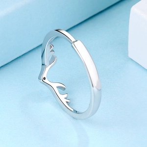 Anello corna di cervo in argento sterling S925 lucido con chiusura a cerniera su blu