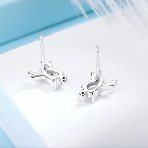 Élégantes boucles d'oreilles bois de cerf en argent S925 avec zircons ovales