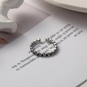 Vintage S925 sterling silver open ring featuring black zircon and oxidized finish design