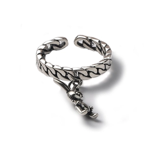 Vintage S925 sterling silver rabbit charm ring with textured Cuban link chain design
