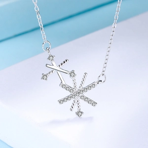 Collier Pendentif Tournesol en Argent Sterling 925 pour Femme Minimaliste Plaqué Or Blanc avec Strass Croix Bijoux de Clavicule Cadeau