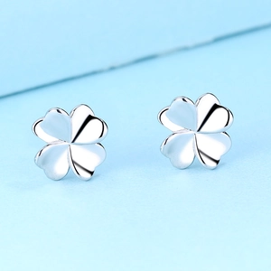 Minimalist 925 Sterling Silver Four Leaf Clover Stud Earrings For Women Mirror Polished Plain Flower Earring Elegant Fashion Jewelry Gift