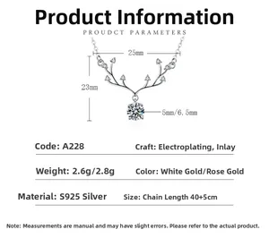 Vue détaillée du pendentif bois de cerf en argent S925 avec pierre de moissanite ronde