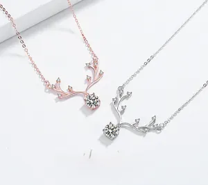 Détail des pendentifs bois de cerf en argent s925 en or rose et argent avec pierres brillantes
